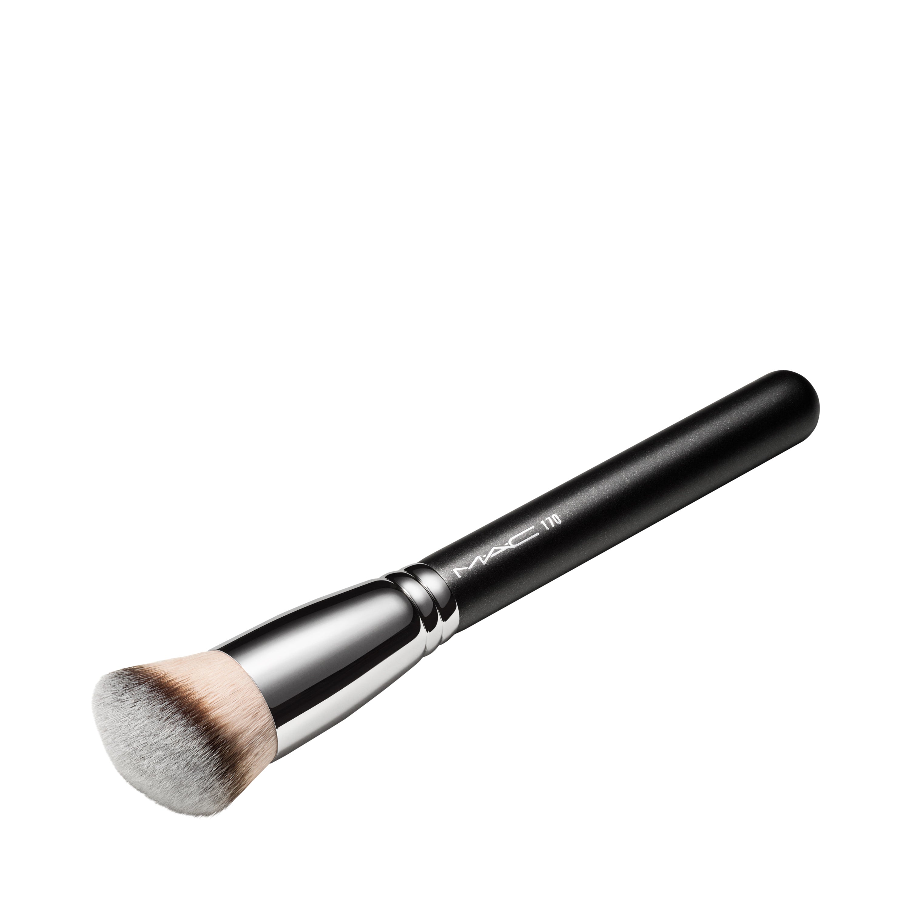 M·A·C BRUSH 170 SYNTHETIC ROUNDED