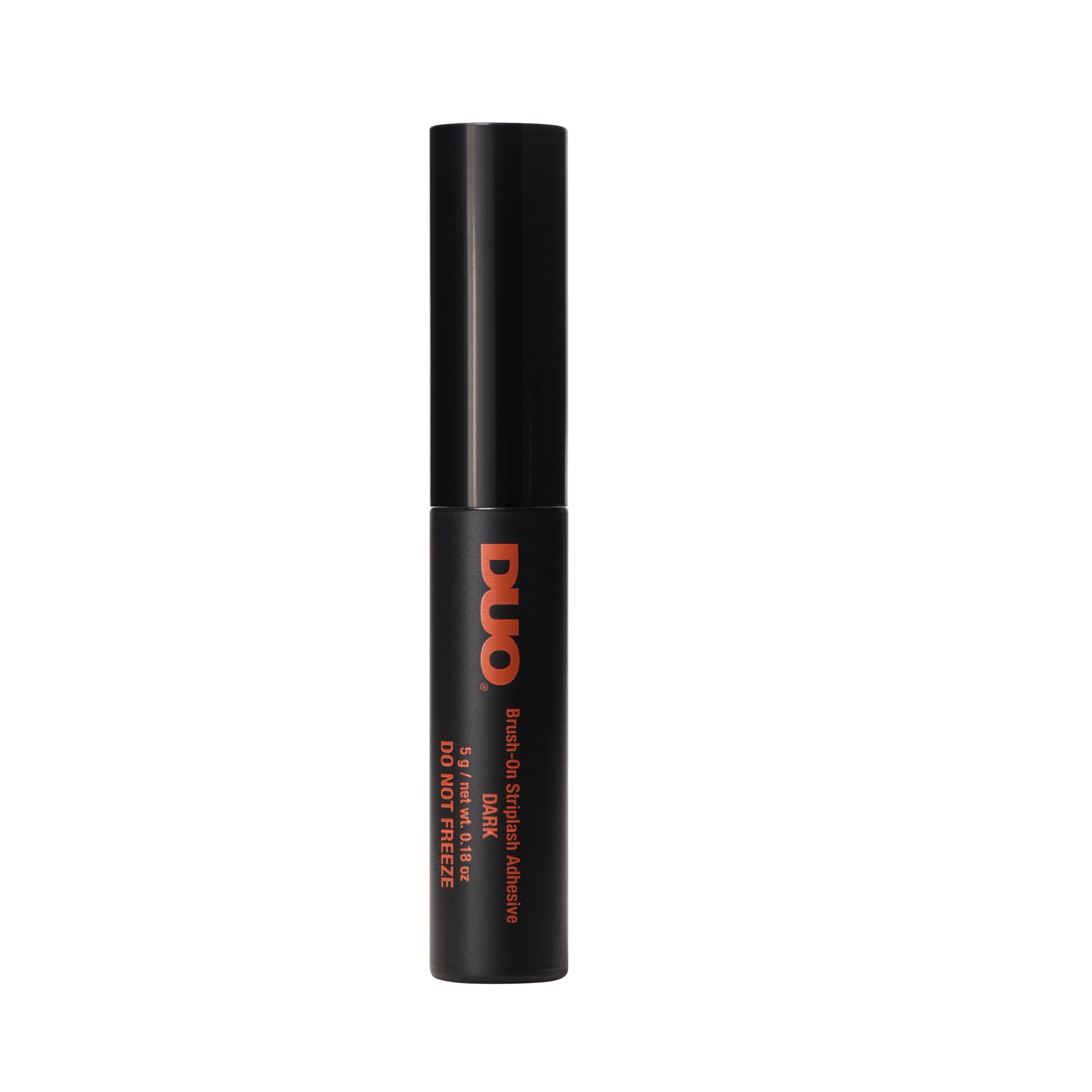 M·A·C Duo Brush on Striplash Adhesive