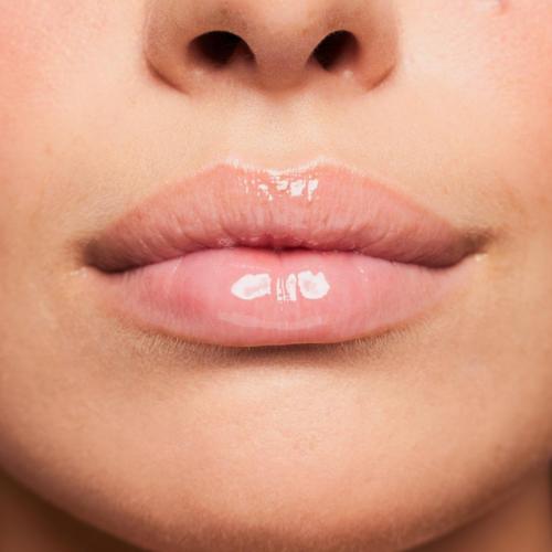 Fenty Beauty Gloss Bomb Ice Cooling Lip Luminizer