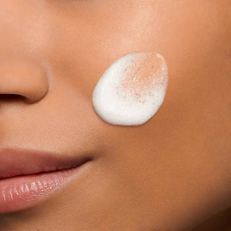 CLARINS Gentle Renewing Cleansing Mousse