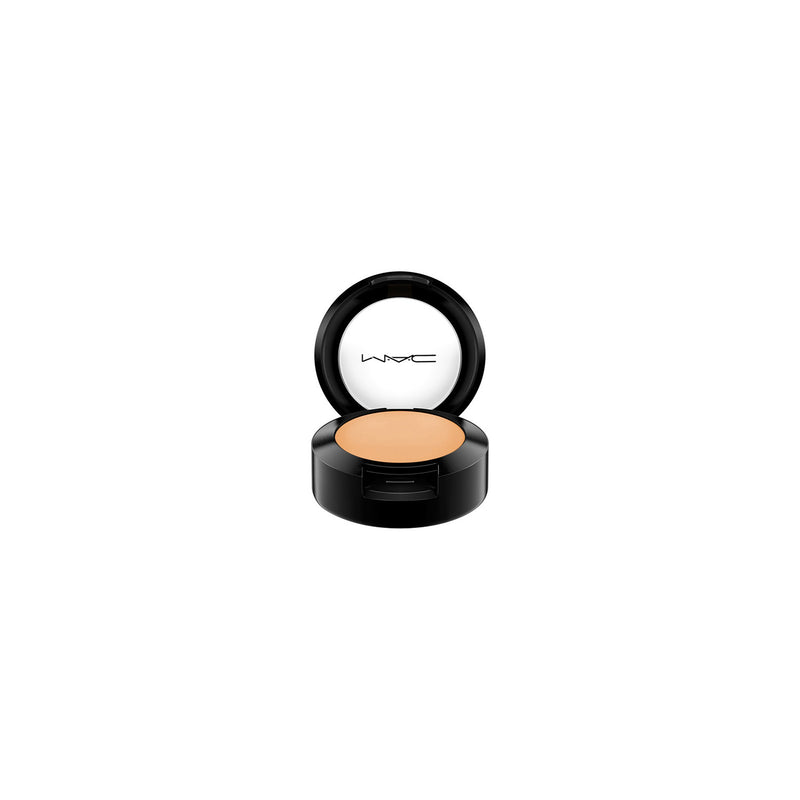 M·A·C Studio Finish Spf 35 Concealer
