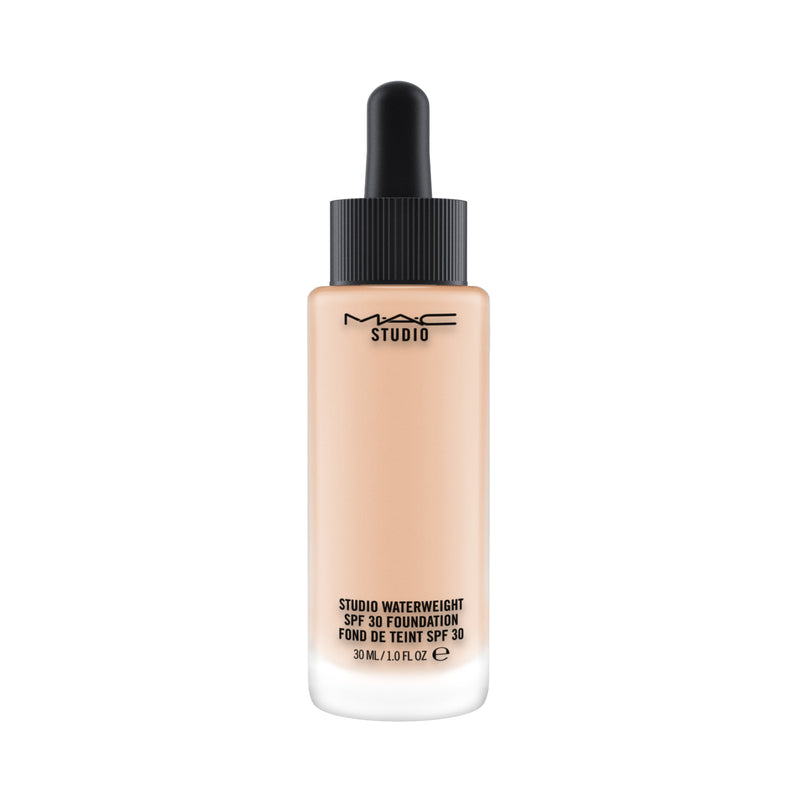 M·A·C Waterweight Spf 30 Foundation