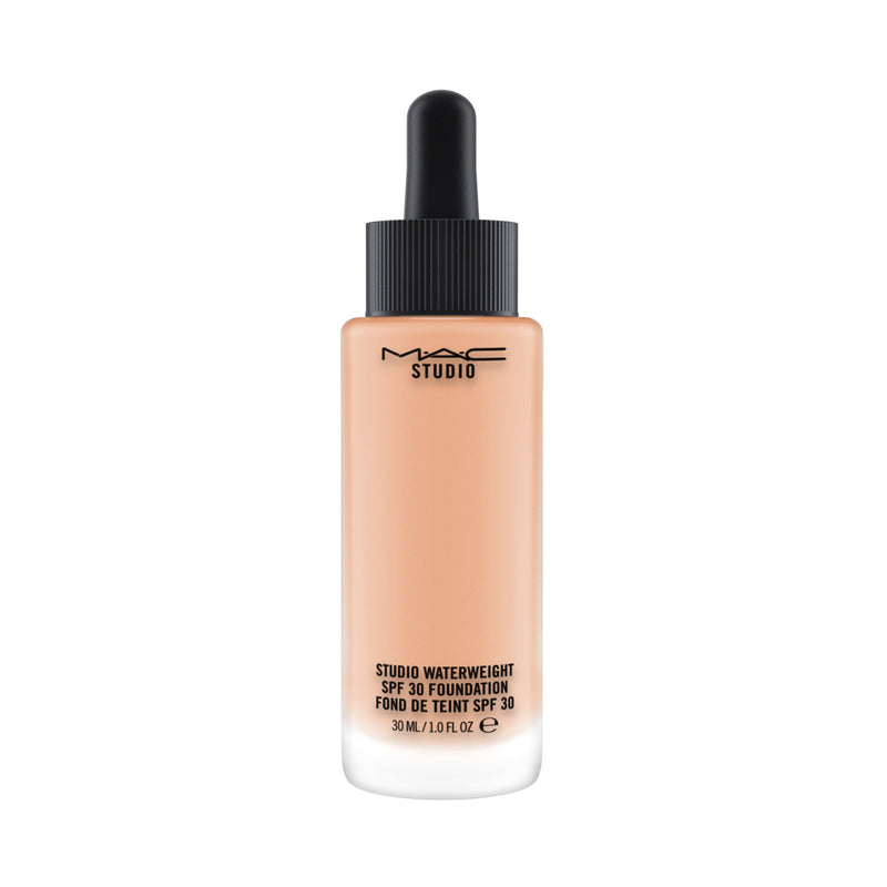 M·A·C Waterweight Spf 30 Foundation