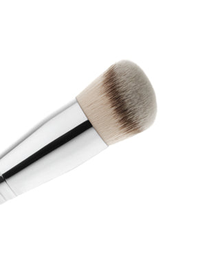 M·A·C BRUSH 170 SYNTHETIC ROUNDED