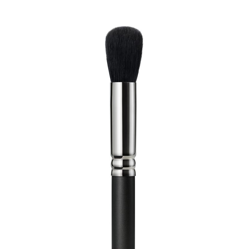 M·A·C  109 Synthetic Small Contour Brush