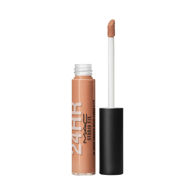 M·A·C Studio Fix 24-hour Smooth Wear Concealer
