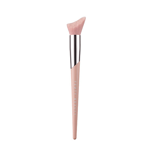 Fenty Beauty Cheek-Hugging Highlight Brush 120