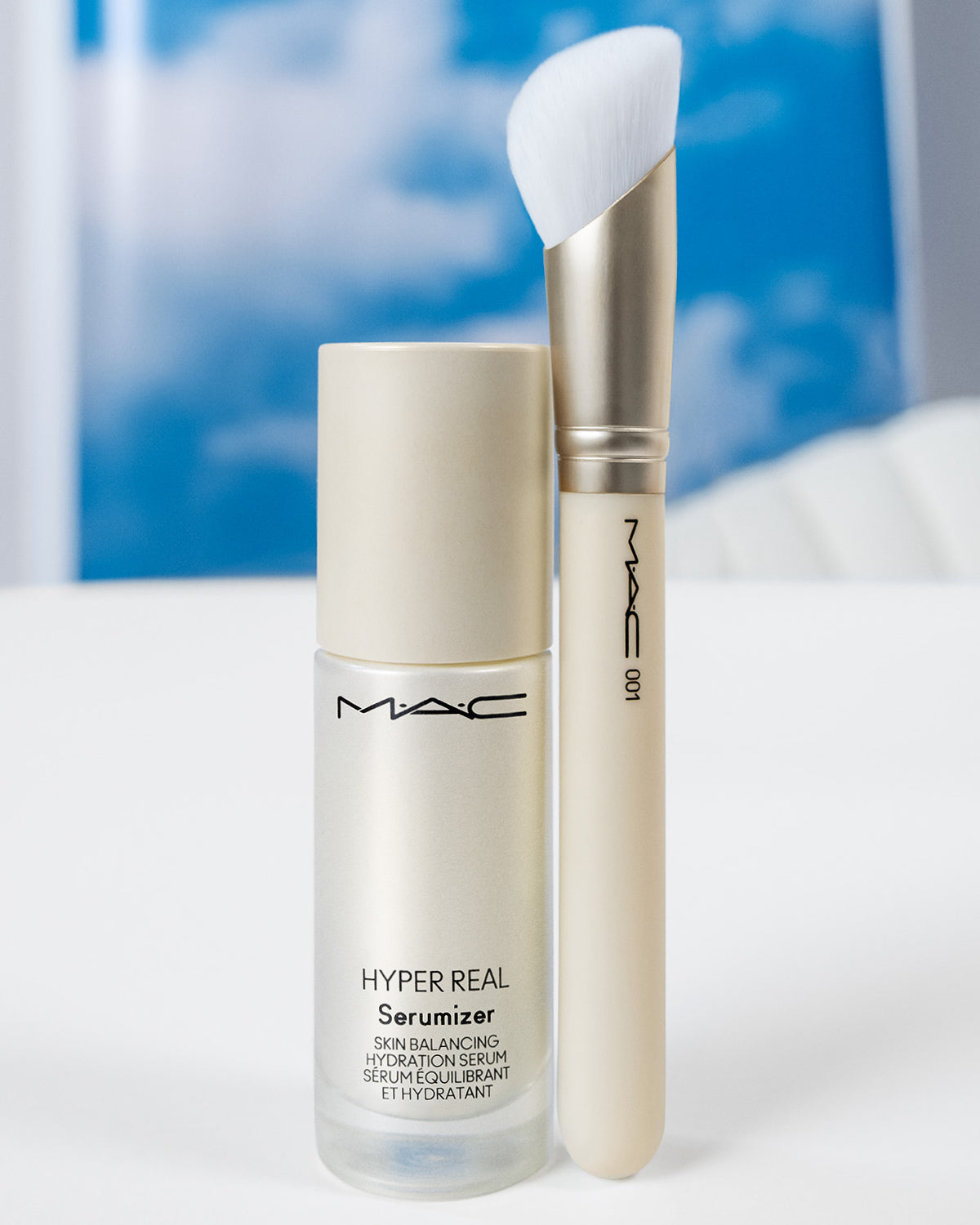 M·A·C  Hyper Real Serumizer Skin Balancing