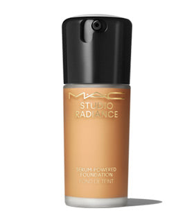 M·A·C Studio Radiance Serum-Powdered Foundation